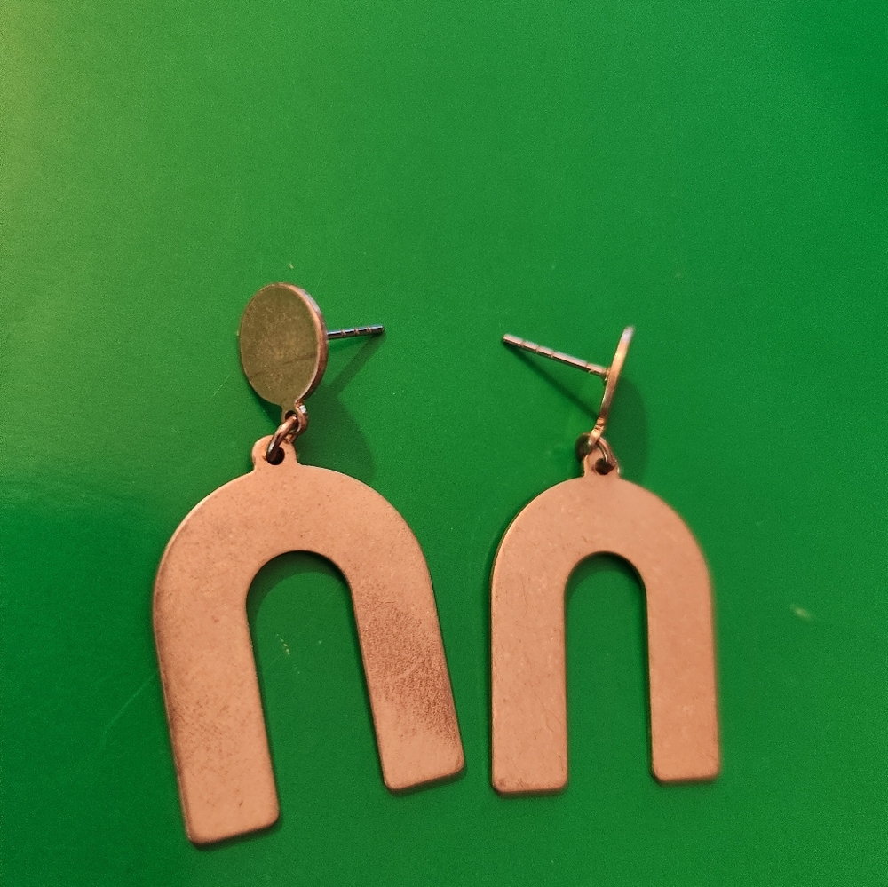Gold drop earrings